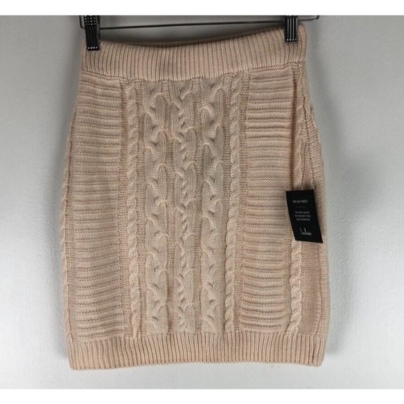 Lulus Dresses & Skirts - Lulus Cream Ivory Cable Knit Mini Skirt Pull On Stretch Fall Winter Casual XS